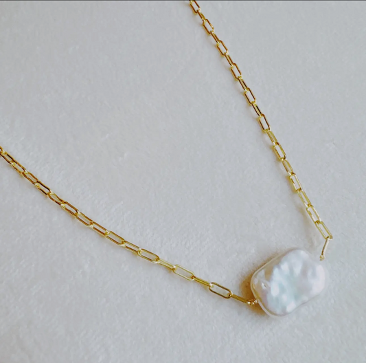 Hannah Pearl Chain Necklace